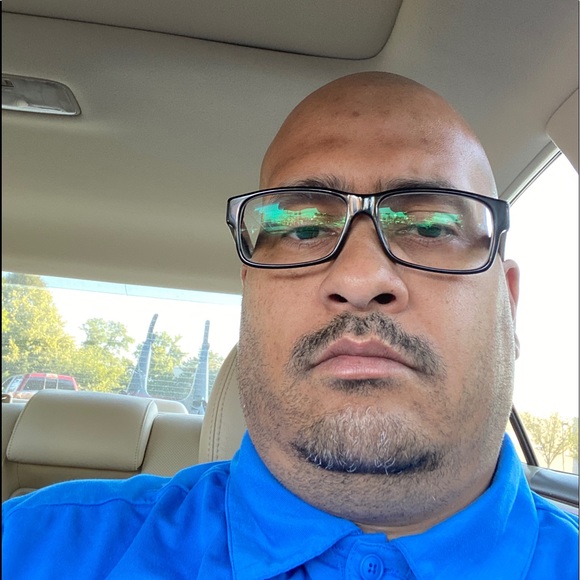 Meet your Posher, Louis - Picture 1 of 3